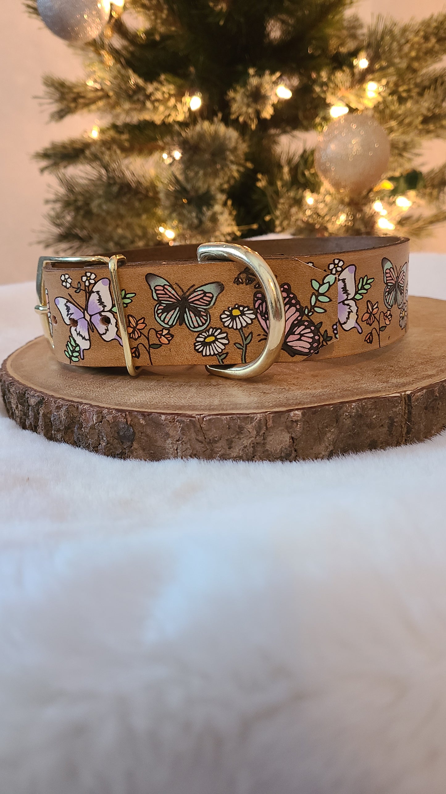 Butterfly meadow - Leather Dog Collar