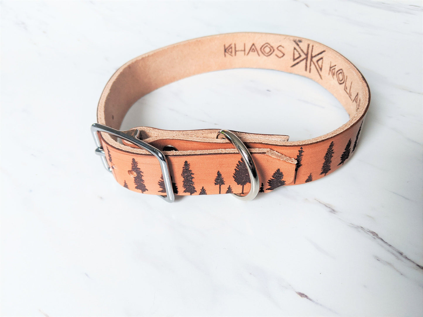 Pinaceae Silhouette - Leather Dog Collar